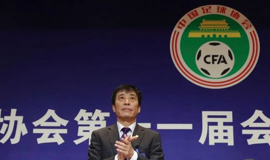 亚洲免费人成在线视频观看
