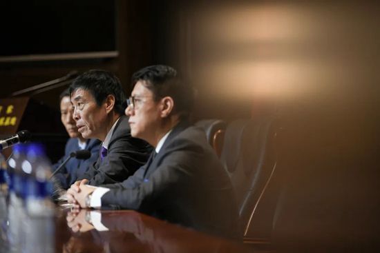 自拍视频第一页