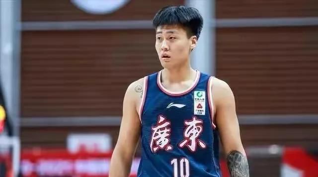 女王的奴
