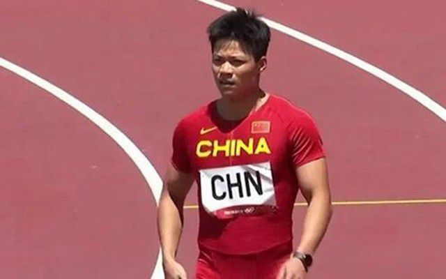成人免费视频一区