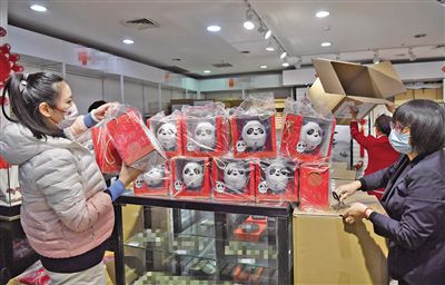 欧亚洲嫩模精品一区三区