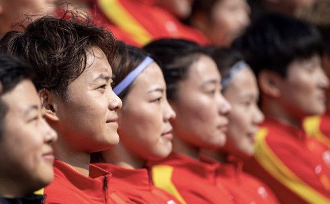 男人叉女人的视频